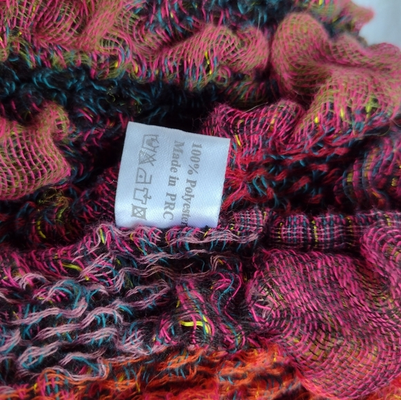 New Ladies Neck Drape - Picture 4 of 4